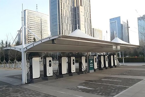 三部门开展电动汽车充电设施网络拓展行动 两区三中心为重点
